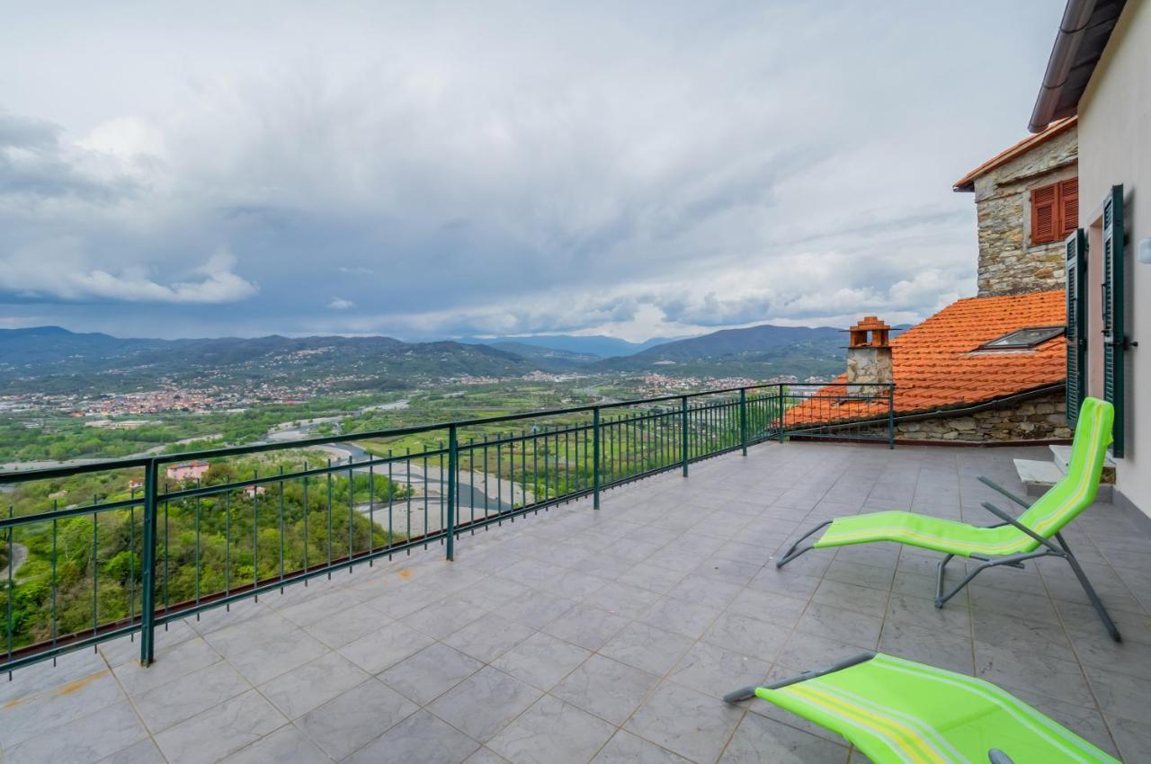 Comfy & Roomy Apt - View On The Ligurian Hills! Vezzano Ligure Eksteriør bilde